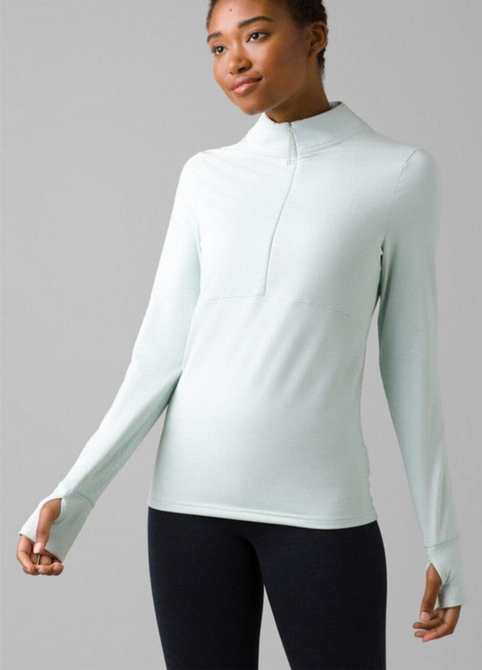 Prana Women's Ice Flow Half-Zip Long Sleeve Pullover in Frost Size S